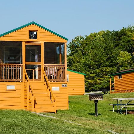 Plymouth Rock Camping Resort Deluxe Cabin 19 Elkhart Lake Esterno foto